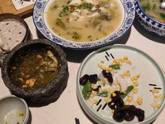 -院8里·小聚园老川菜(九眼桥店)