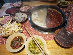 -赵美丽·重庆社区火锅·直营店(火车东站·中豪国际店)