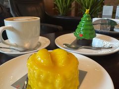 榴莲芝士慕斯蛋糕-威斯汀酒店Exchange大堂吧