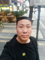 -V8潮牌·接发烫染连锁