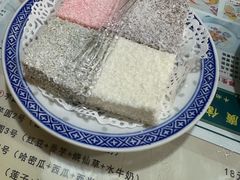 三色牛奶方砖-广信牛奶甜品世家(台东店)