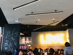大堂-必胜客(滨江店)