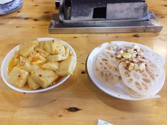 -宏兴烤鱼山庄(宣恩总店)