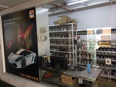 -蜂鸟快修喷漆钣喷汽修旗舰工厂(军工路店)