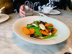 -雀蓝川菜(奥体广场店)