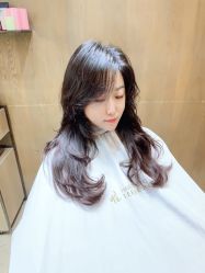 -韩国李知恩形象设计