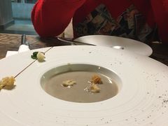 -HIGH FIVE哈福手工汉堡(桂林路店)