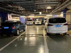 -上海来福士广场-停车场