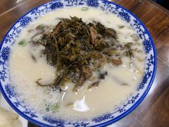 -雪琴面馆富安特色鱼汤面(城中花园店)