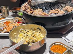 -草家酱蟹炭火烤肉店(珲春南路一店)