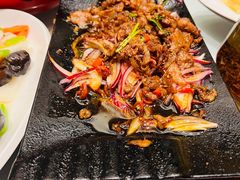 -六泰居·尔滨地标·东北菜(泰山路店)