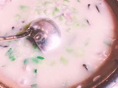 干贝排骨粥-粤仔湾砂锅粥(广益哥伦布店)