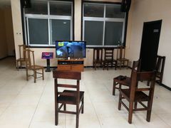 -亲兄弟真人CS团建拓展基地
