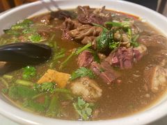 -陈寔包子王·卤煮小肠·京味小吃(龙潭店)