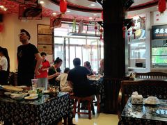 大堂-王村姑老土炕莜面村(张北店)