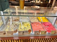 -VENCHI 闻绮(北京国贸商城店)
