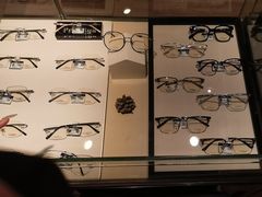 -博士眼镜(青岛城阳万象汇店)
