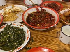 -冶建镜子·老南昌大排档·江西虾王(总店)