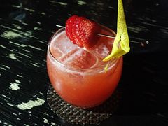 Strawberry Cafe-Strawberry Butterfly草莓蝴蝶日式水果挞
