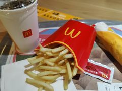 -麦当劳(西客站店)