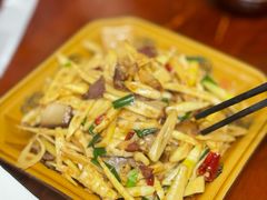 -苗湘食府(十年店)