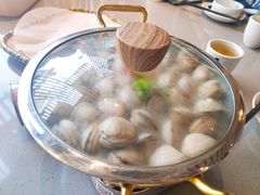 一锅鲜贝-烧货·活海鲜炭烧(湖滨商业街店)