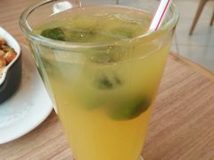 -必胜客(金凤店)
