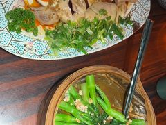 -粤·向群饭店(麓景路店)