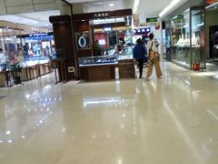 -王府井百货(中州中路店)
