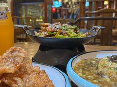 -东来菜馆•手抓海鲜家常菜•海鲜锅贴(鸽子窝店)
