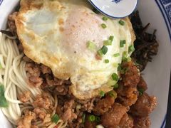 -沪西老弄堂面馆(定西路店)