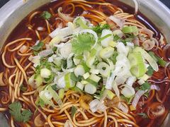 -薛记襄阳香辣牛肉面(平安路店)