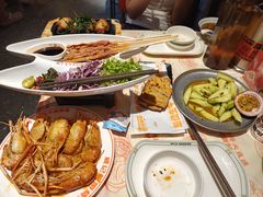 -威记烧嘢·南宁烧烤·超级生牛(绿地店)