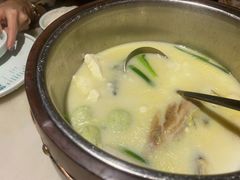 -佬麻雀·剁椒鱼头(京基KK One店)