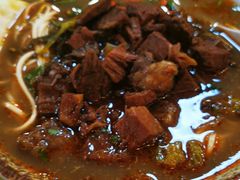 红烧牛肉面-金杨拉面王小吃面馆·牛三宝面·红烧牛肉粉
