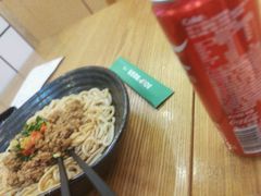 -蒙自源米线大王(信利城市广场店)