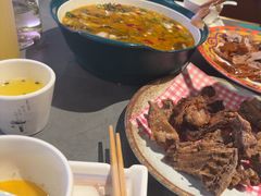 -邑金陵北京烤鸭店·现炒家常菜(ITC MALL店)