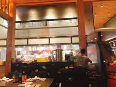 -喷泉广场餐厅·宵夜·海鲜烧烤大排档(长隆企鹅酒店)