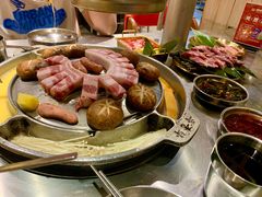 -哈哈碳都·牛肋条无限自助烤肉(台江万达店)