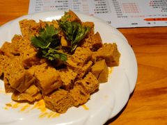 -东家小院金汤酸菜鱼(南阳路店)