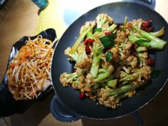 干锅花菜-老妈私房鱼头(欧洲城店)