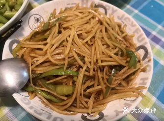常见家常菜尖椒土豆丝的做法