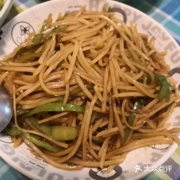 常见家常菜尖椒土豆丝的做法