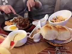 -莫太花餐厅(河北路店)