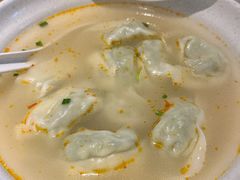 荠菜馄饨-万寿斋(IST艾尚天地店)