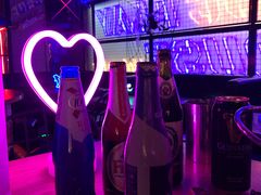 -UP嘻哈酒吧(粉巢店)