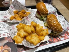 -The Habit Burger Grill 哈比特汉堡(爱琴海店)