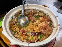 广东腊味煲仔饭-鼎记啫啫煲(数博万达店)