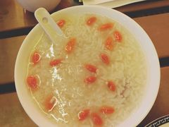 -度小月(百老汇美食街店)