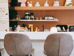 -Fridi Patisserie Cafe